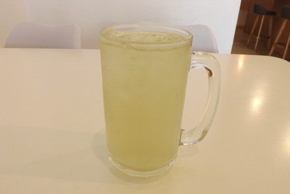 冷たい緑茶